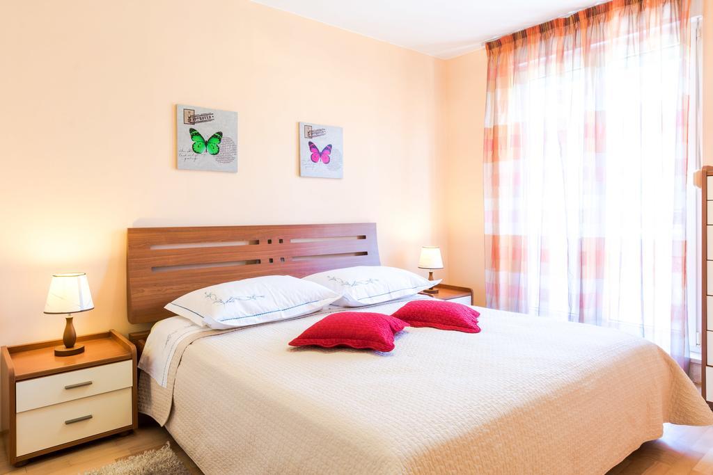Apartament View